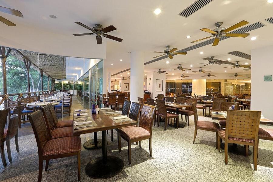 Emporio Acapulco Otel Dış mekan fotoğraf The interior of the restaurant