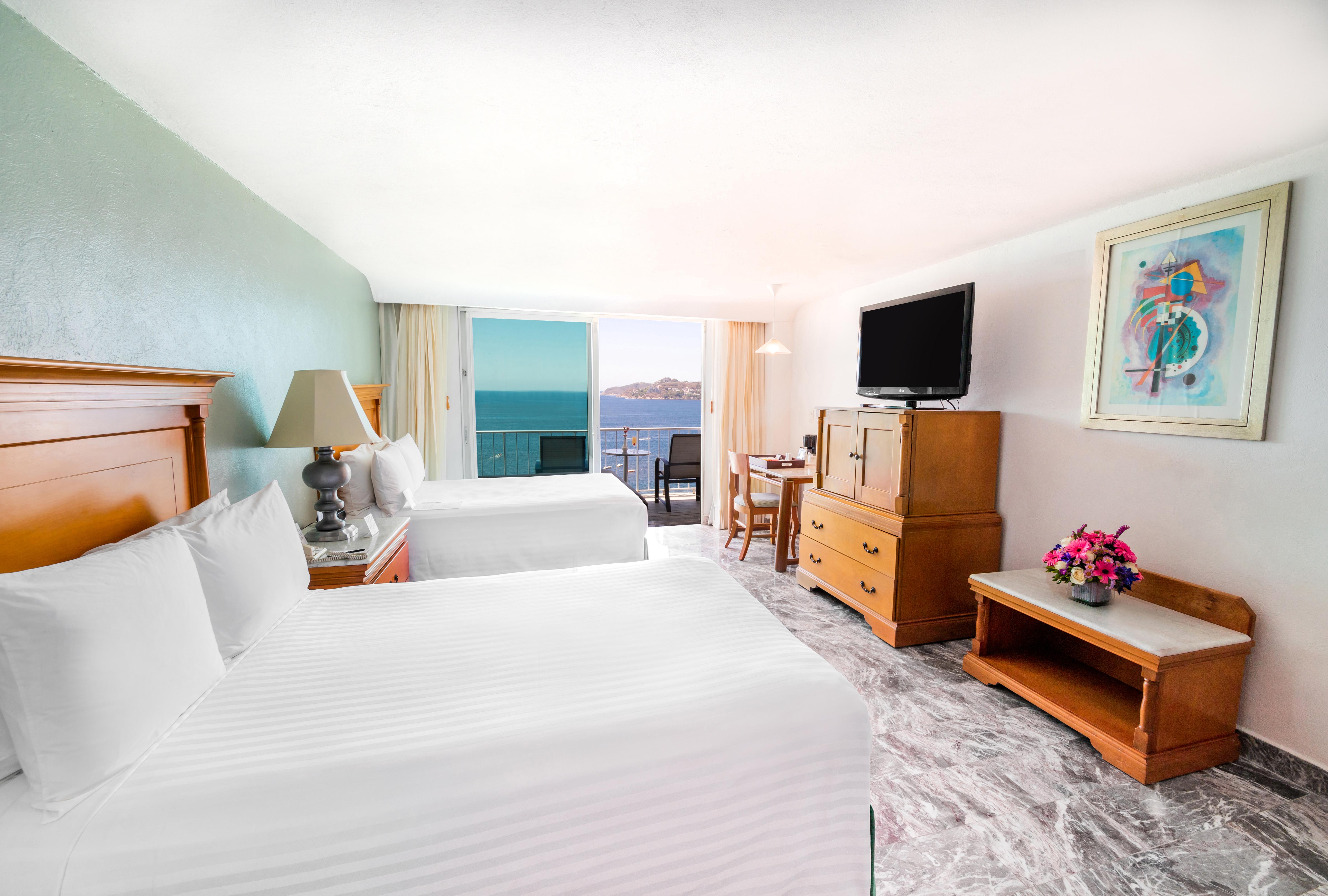 Emporio Acapulco Otel Dış mekan fotoğraf A guest room at the Hilton San Diego Bayfront
