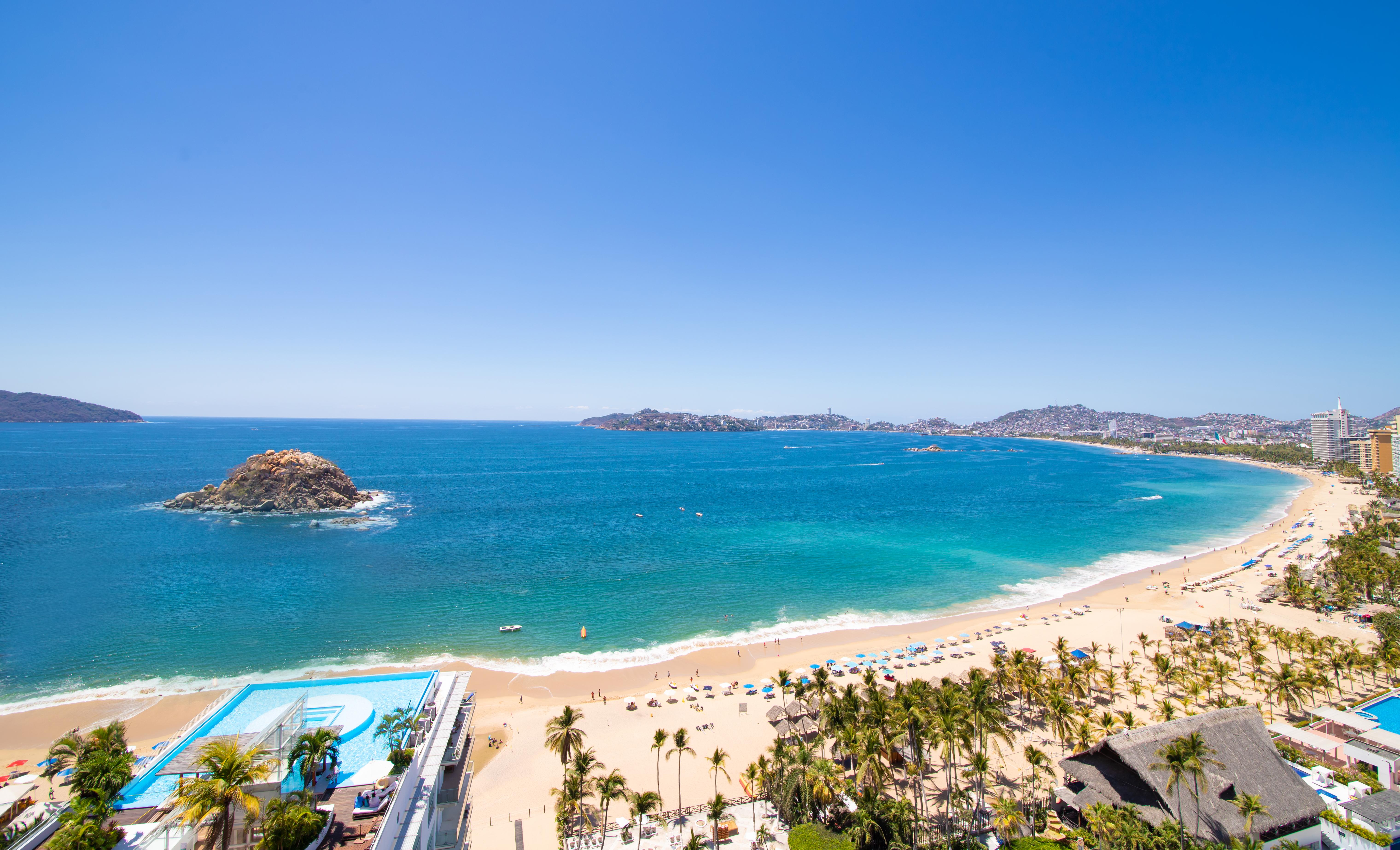 Emporio Acapulco Otel Dış mekan fotoğraf View of Nuevo Vallarta